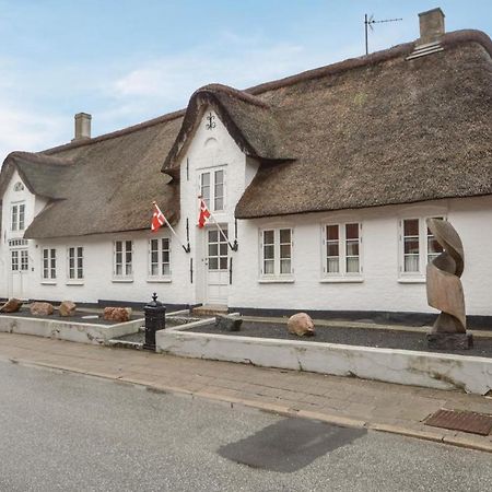 Stunning Home In Hojer With Wifi Экстерьер фото