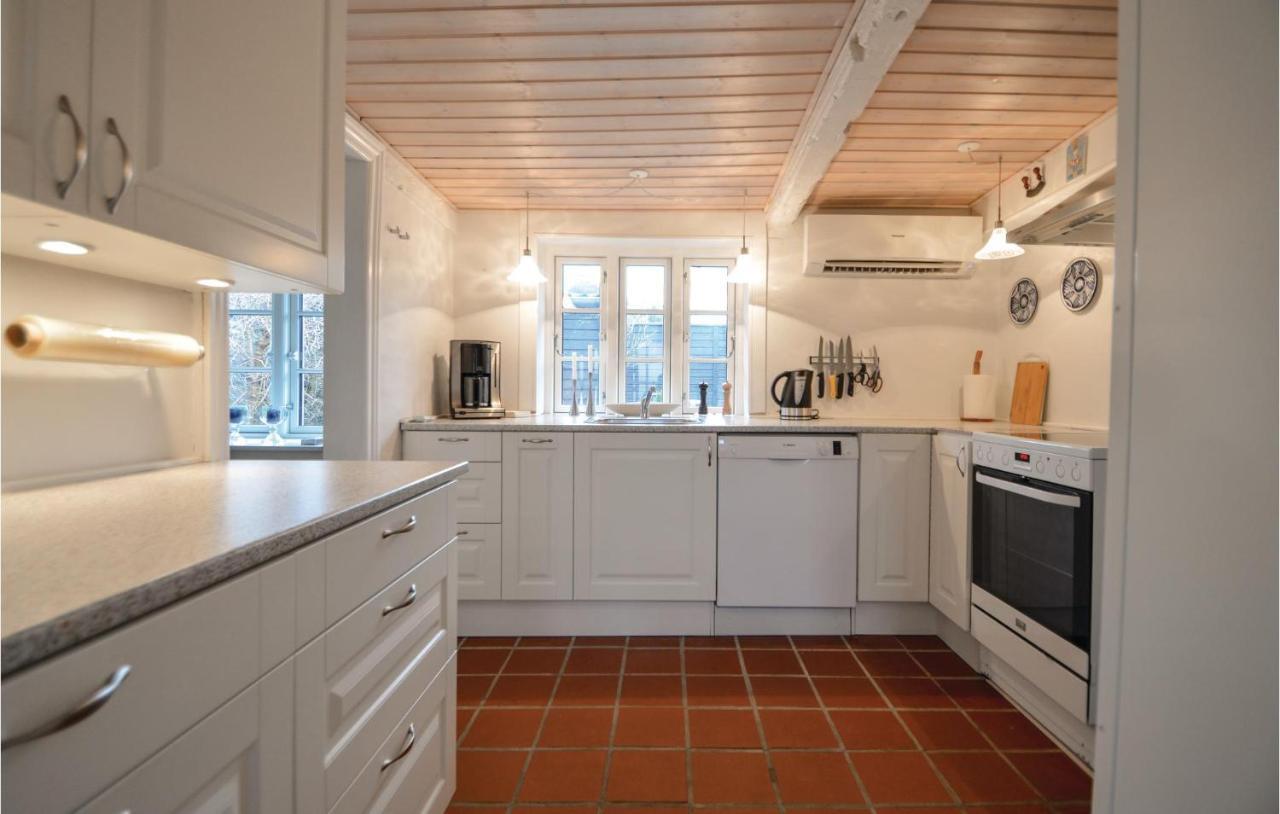 Stunning Home In Hojer With Wifi Экстерьер фото